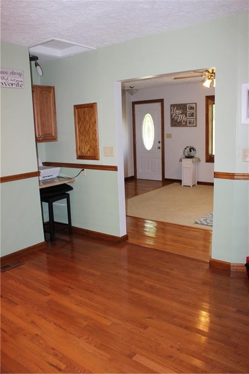 3460 Wicker Road Indianapolis, IN 46217 - Photo 22 of 37 Gallery Image 22
