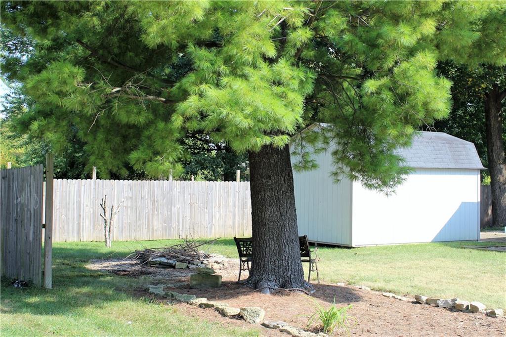 3460 Wicker Road Indianapolis, IN 46217 - Photo 6 of 37 Gallery Image 6