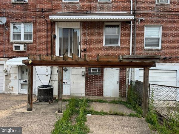 2734 Hellerman Street Philadelphia, PA 19149 - Photo 2 of 5