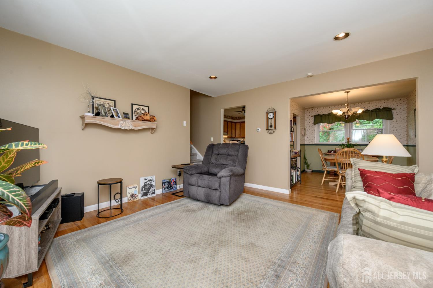 5 Locust Street Netcong, NJ 07857 - Photo 7 of 34 a living room with furniture and a piano