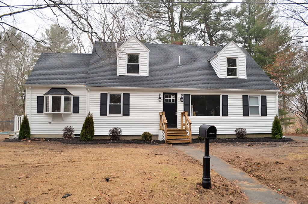 38 Johnson Street Raynham, MA 02767 - Photo 1 of 29 Gallery Image 1