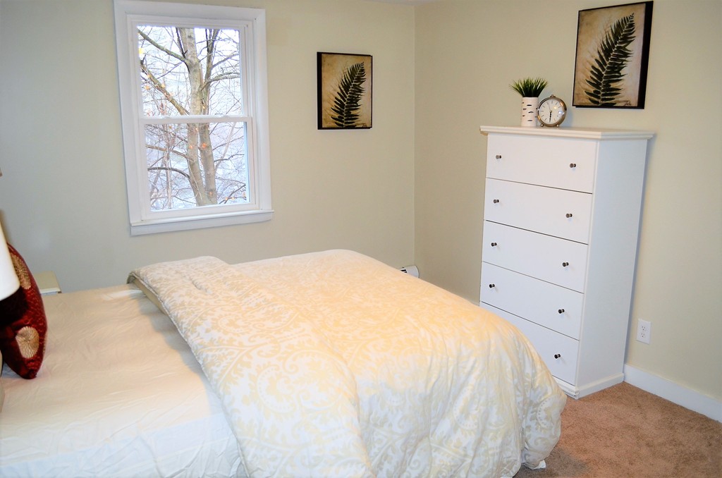38 Johnson Street Raynham, MA 02767 - Photo 14 of 29 Gallery Image 14