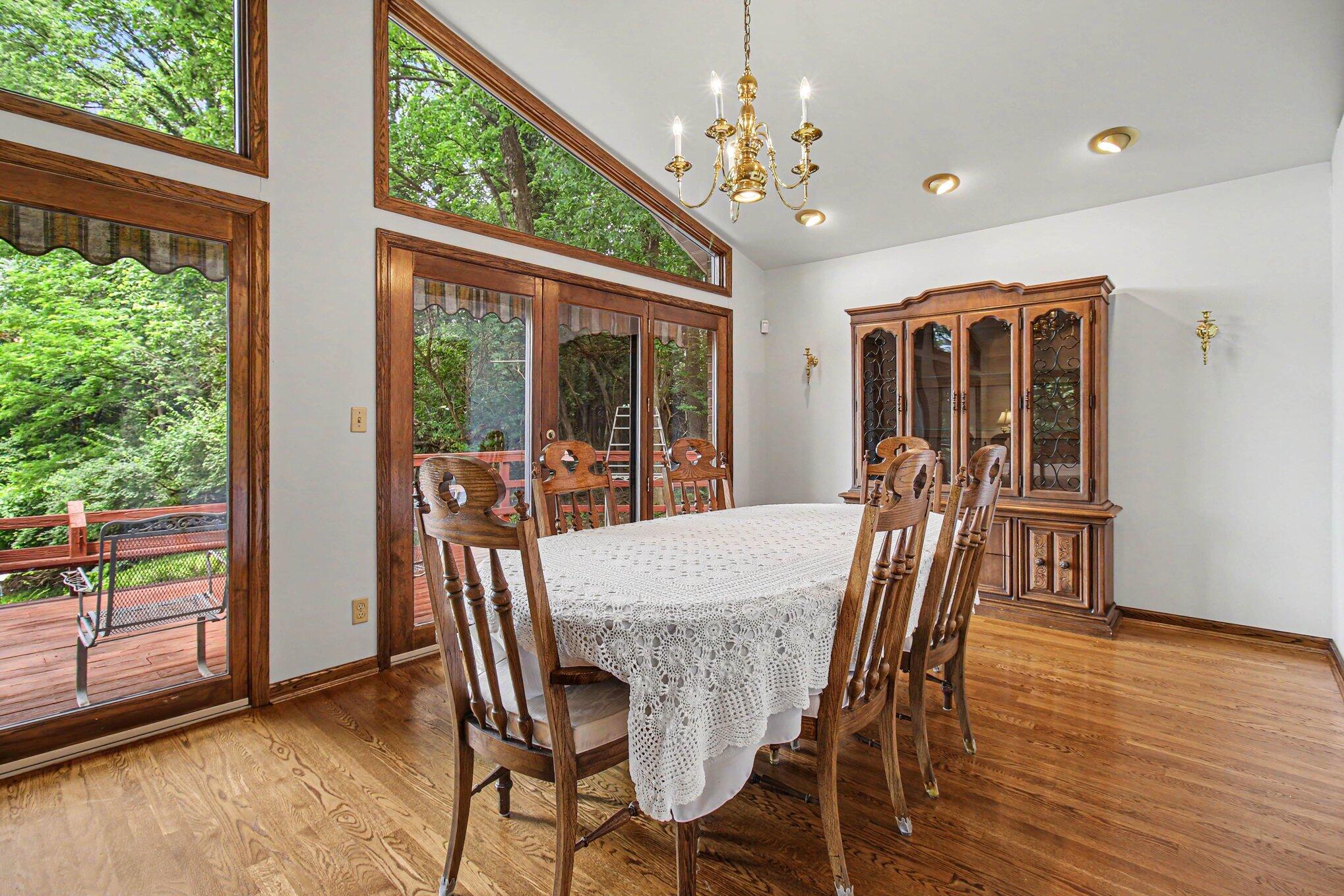 829 Lincoln Road Bellevue, KY 41073 - Photo 10 of 49 file_9479