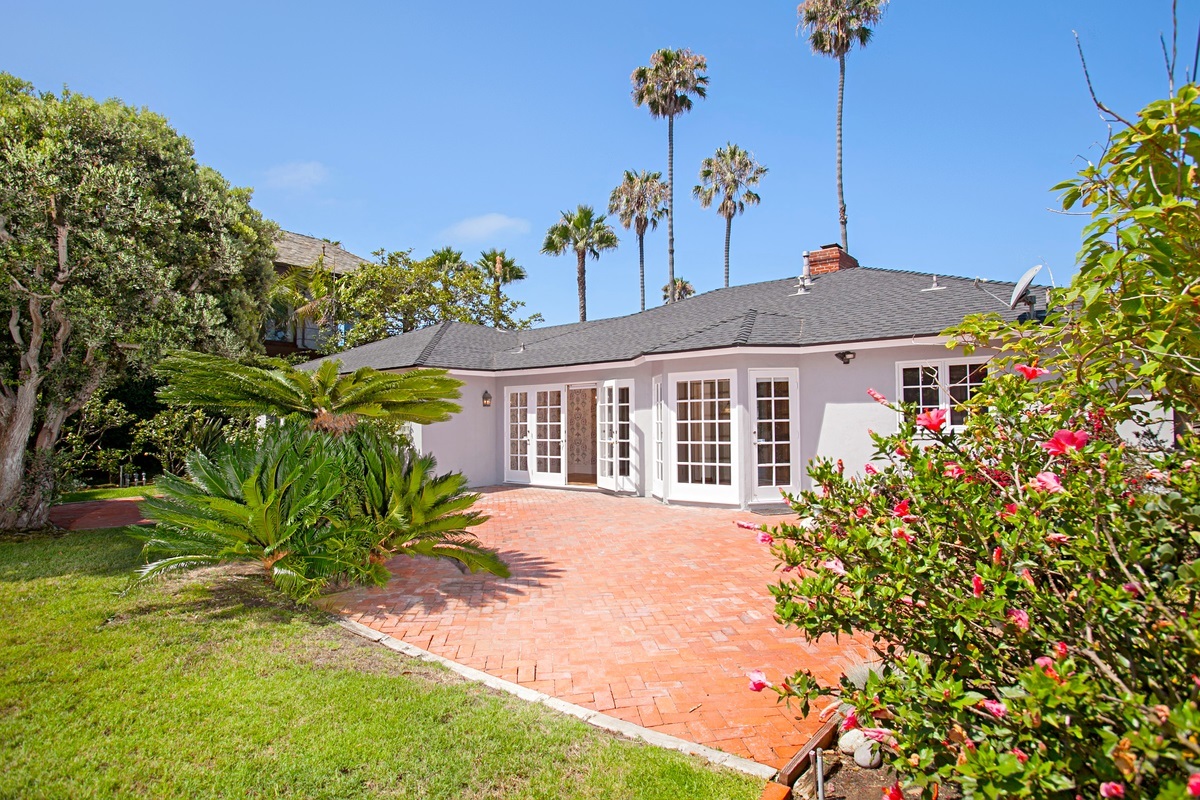 6323 Avenida Cresta La Jolla, CA 92037 - Photo 18 of 18