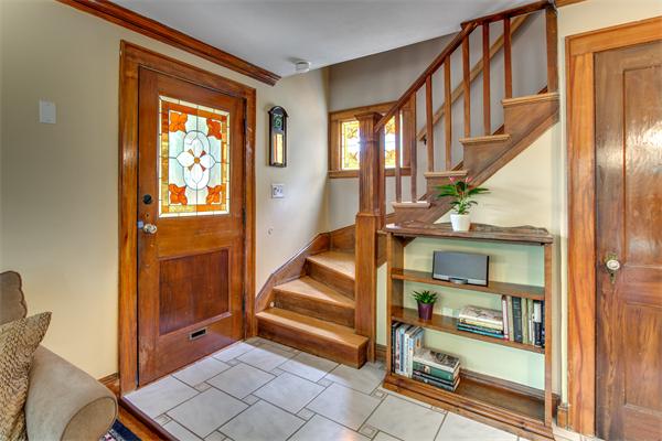 102 Fellsmere Road Malden, MA 02148 - Photo 7 of 30 Gallery Image 7