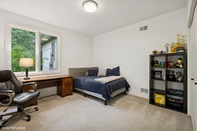 $699,900 | 4017 Niblick Court, Crystal Lake, IL 60012