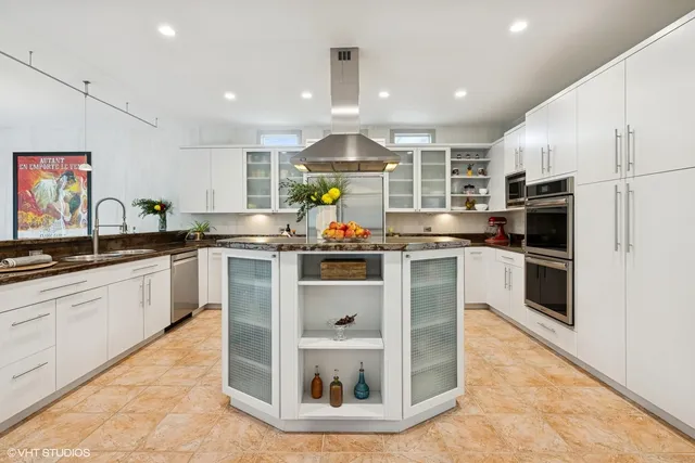 $699,900 | 4017 Niblick Court, Crystal Lake, IL 60012