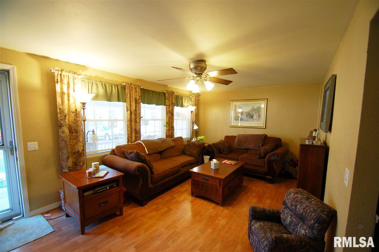 107 Rio Drive Washington, IL 61571 - Photo 10 of 31 Gallery Image 10
