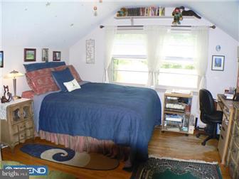 525 Forest Road Wayne, PA 19087 - Photo 8 of 12