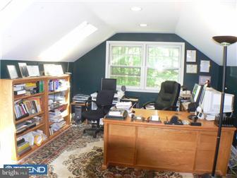 525 Forest Road Wayne, PA 19087 - Photo 9 of 12