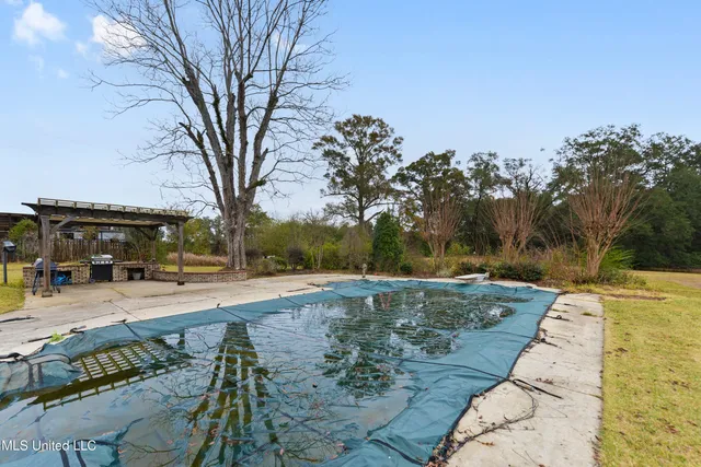 $575,000 | 1266 Mill St Extension, Lucedale, MS 39452