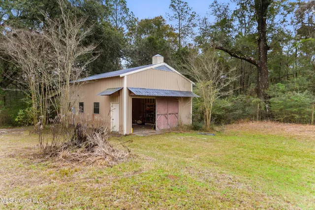 $575,000 | 1266 Mill St Extension, Lucedale, MS 39452