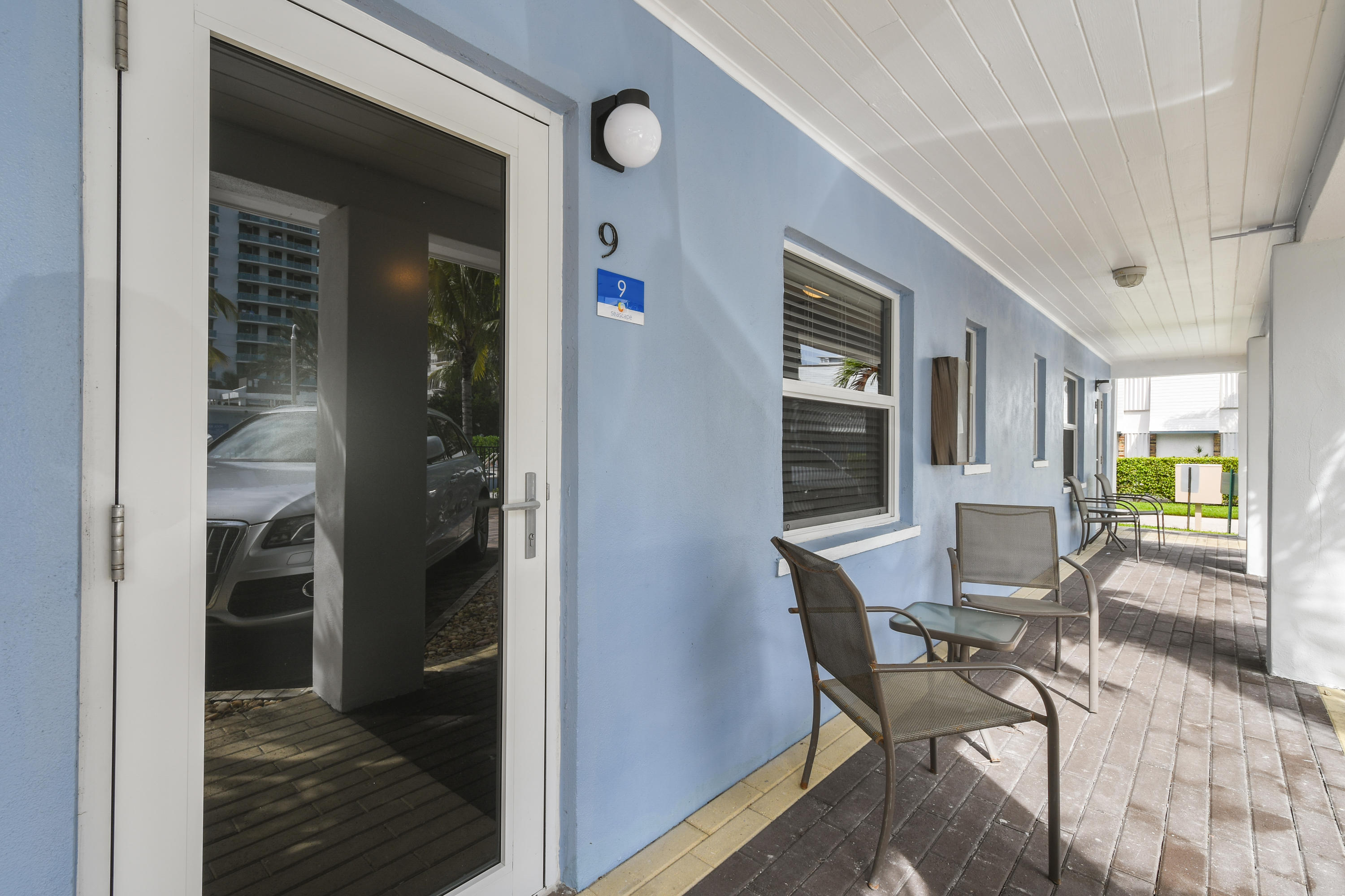 3021 North Ocean Drive, Unit 9 Riviera Beach, FL 33404 - Photo 10 of 18 3021 N Ocean #9 door