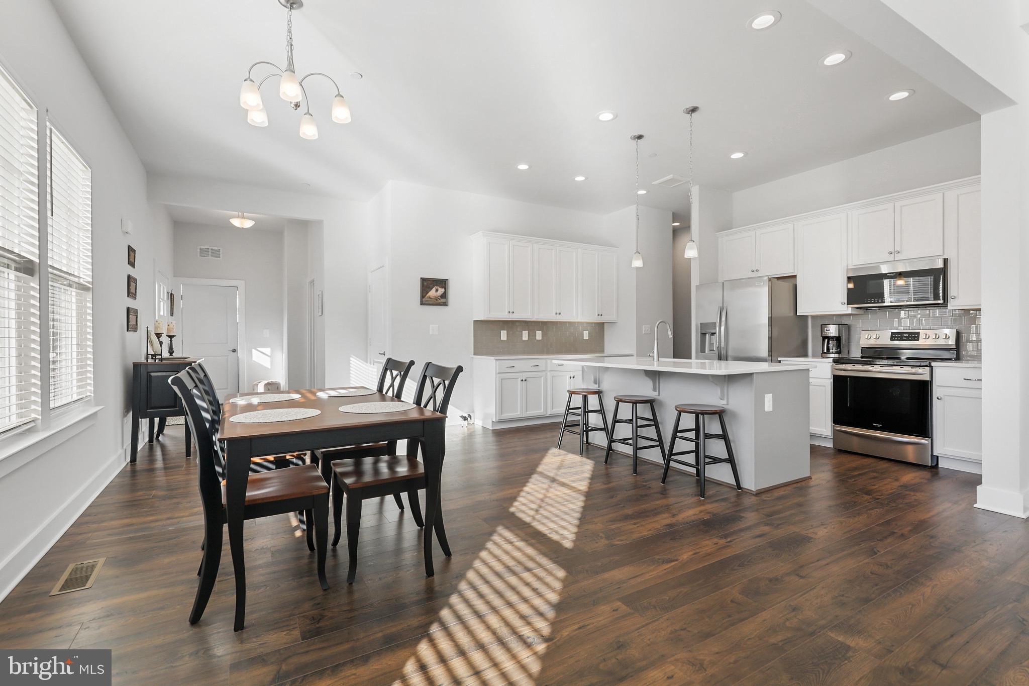 2896 Town View Circle New Windsor, MD 21776 - Photo 7 of 36 Dining Room