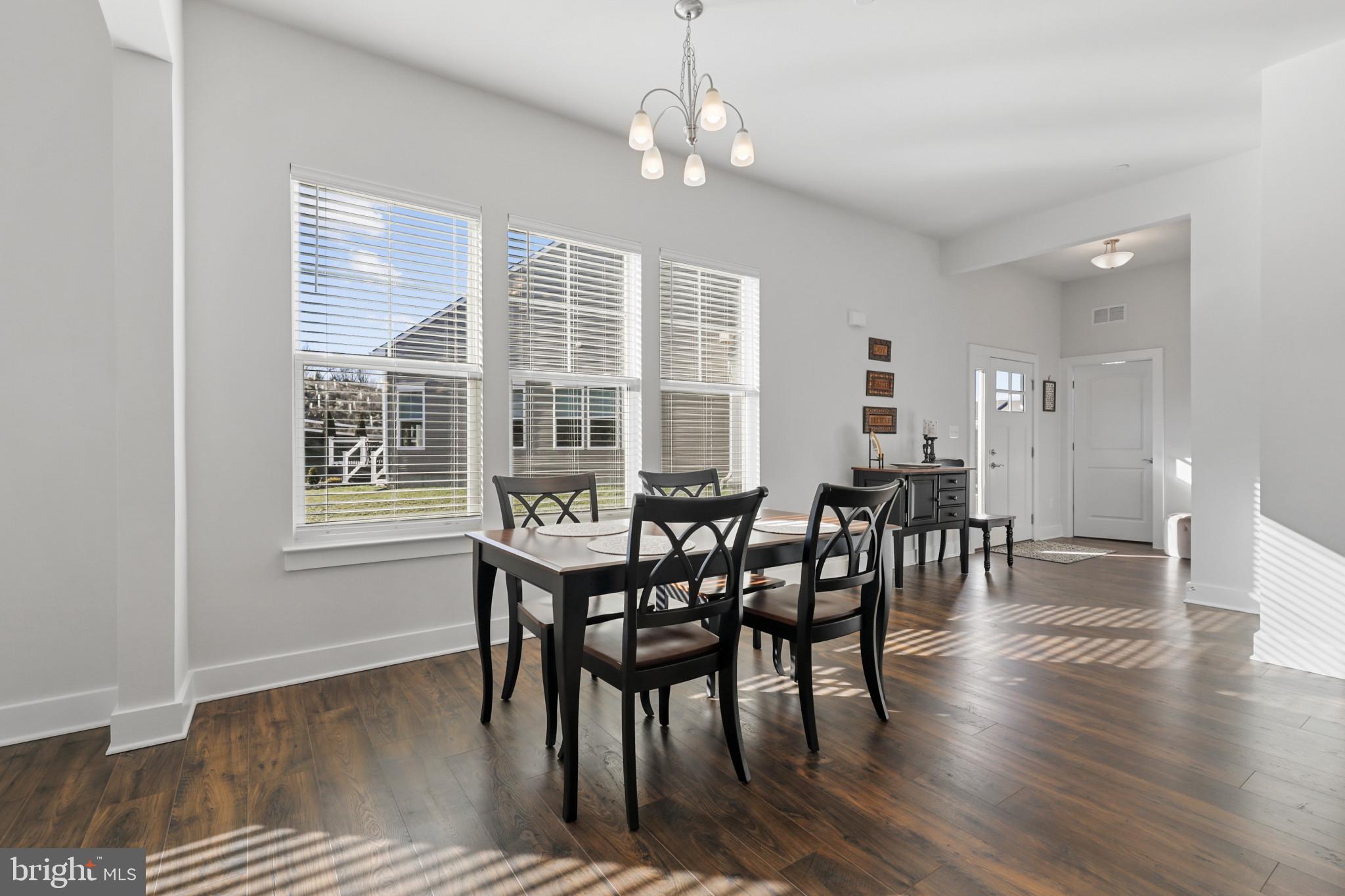 2896 Town View Circle New Windsor, MD 21776 - Photo 8 of 36 Dining Room