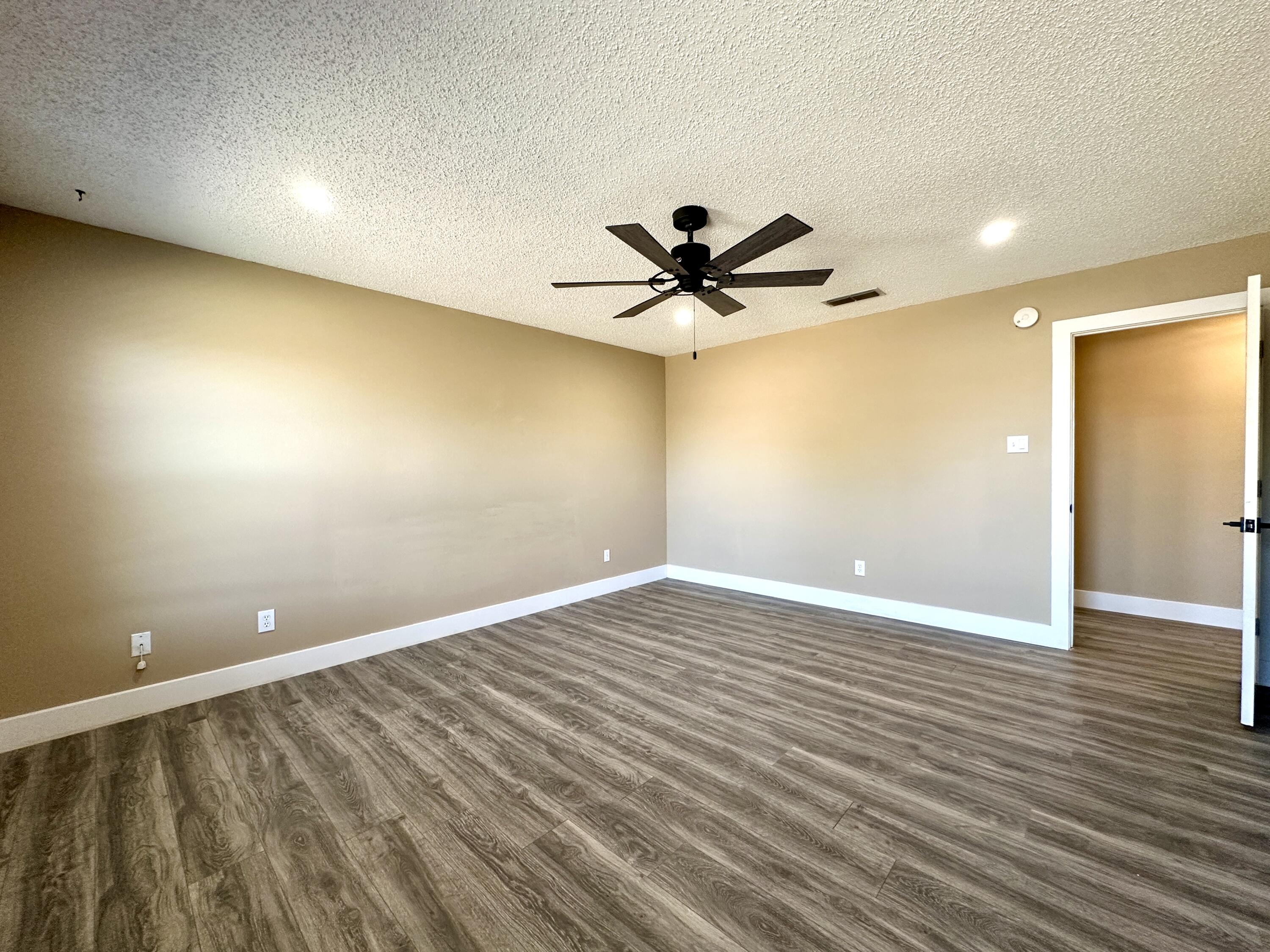 6106 9th Street Lubbock, TX 79416 - Photo 11 of 18 IMG_5030