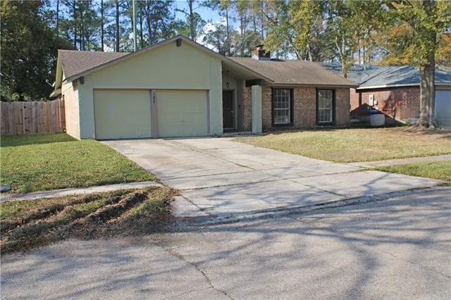 $114,900 | 107 West Queens Drive, Slidell, LA 70458