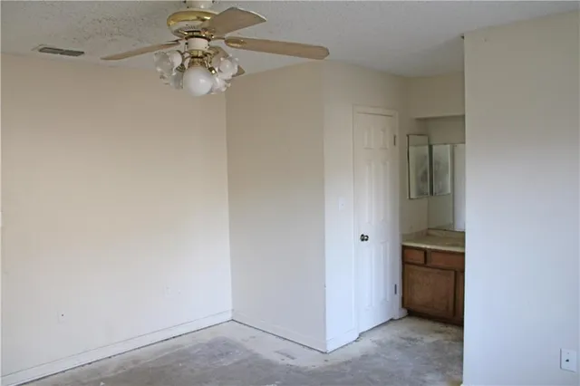 $114,900 | 107 West Queens Drive, Slidell, LA 70458