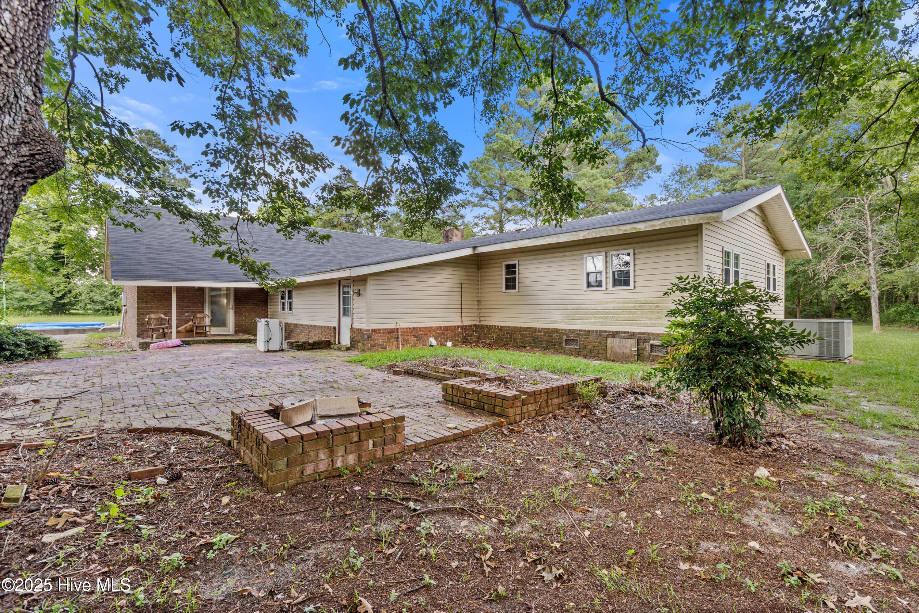 653 Seth Turner Road Albertson, NC 28508 - Photo 25 of 38 Gallery Image 25