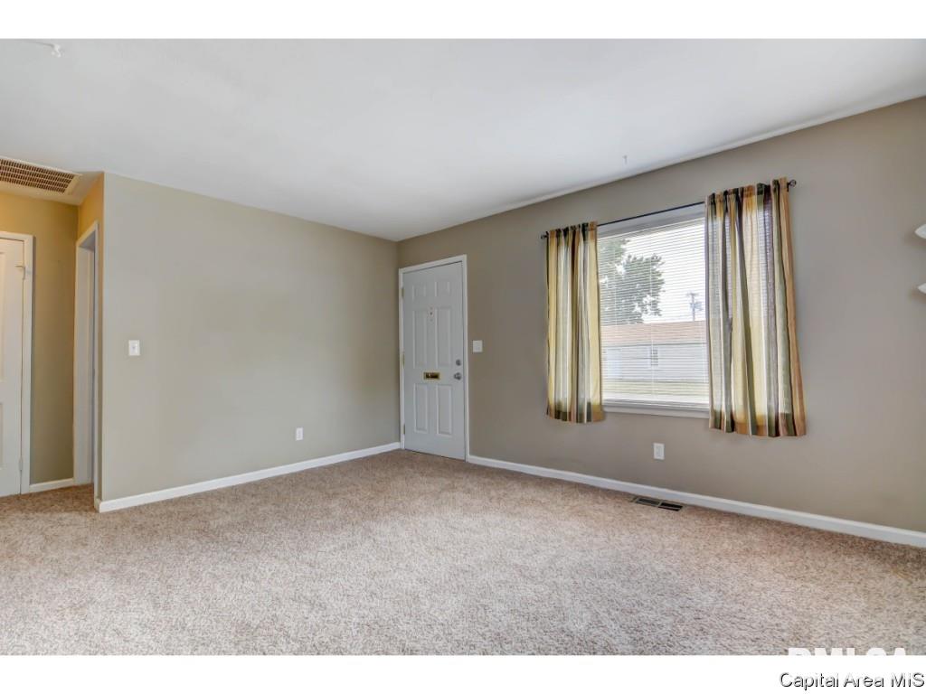 1401 Chalmers Street Springfield, IL 62703 - Photo 10 of 36