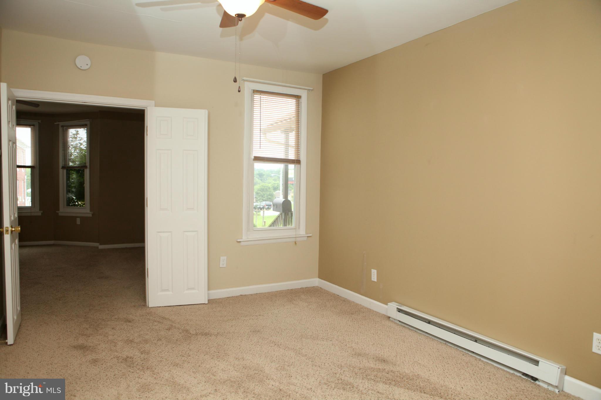 537 Ridge Avenue Hagerstown, MD 21740 - Photo 15 of 26 Main Level Master Bedroom