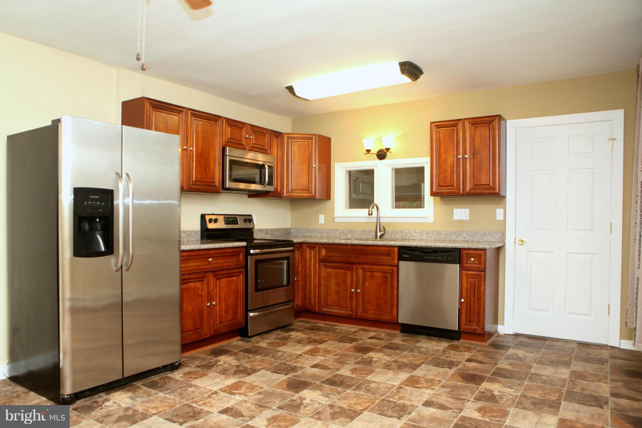 537 Ridge Avenue Hagerstown, MD 21740 - Photo 4 of 26 Kitchen Offers Mahogany Cabinetry