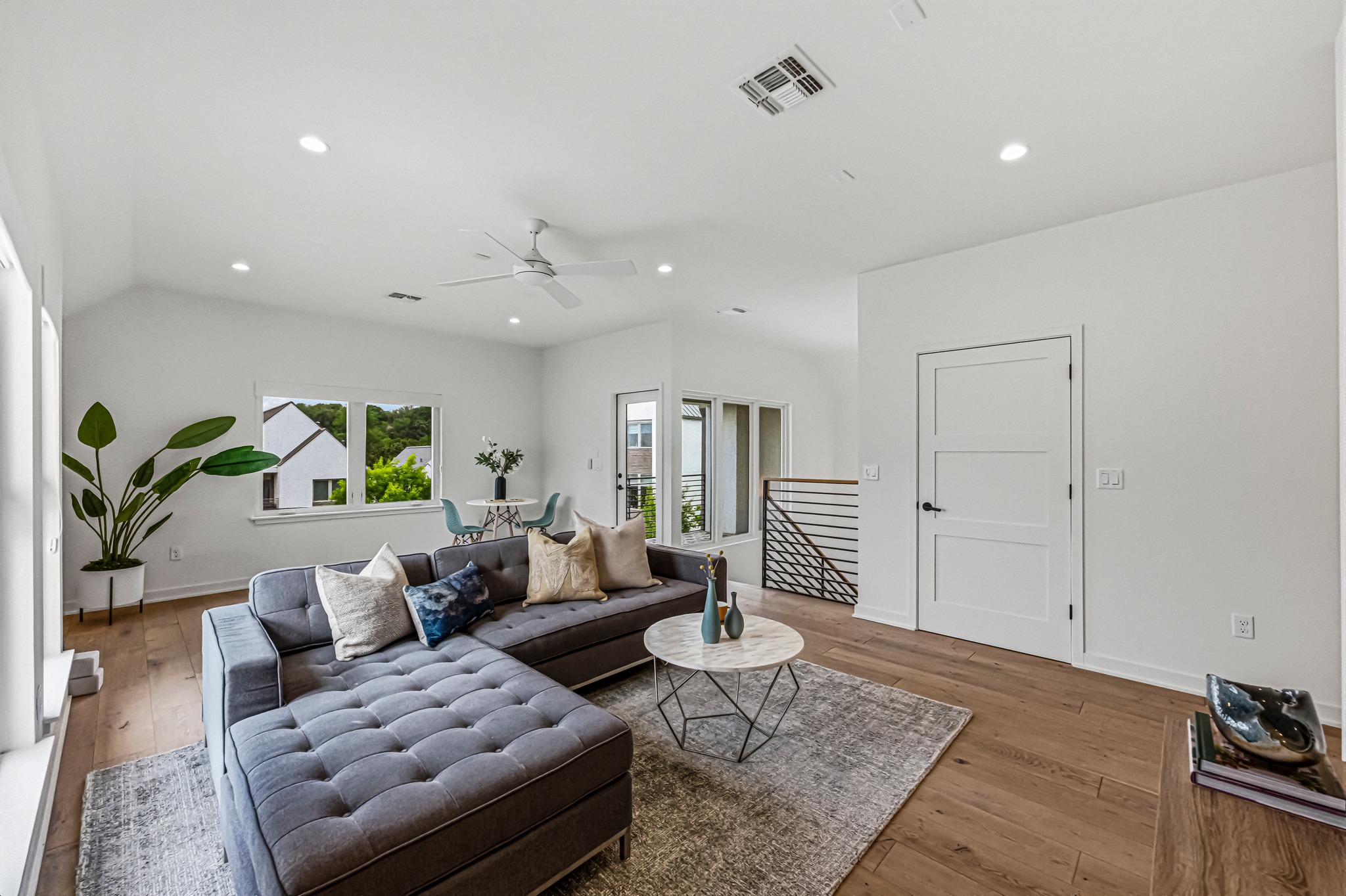2512 Watkins Way Austin, TX 78746 - Photo 24 of 40 This upper-level living space offers versatility