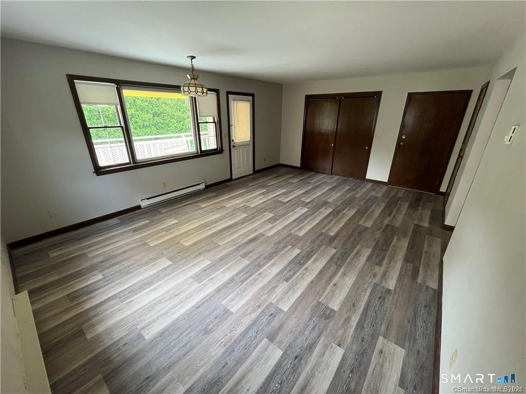302 Boston Post Road Waterford, CT 06385 - Photo 5 of 10