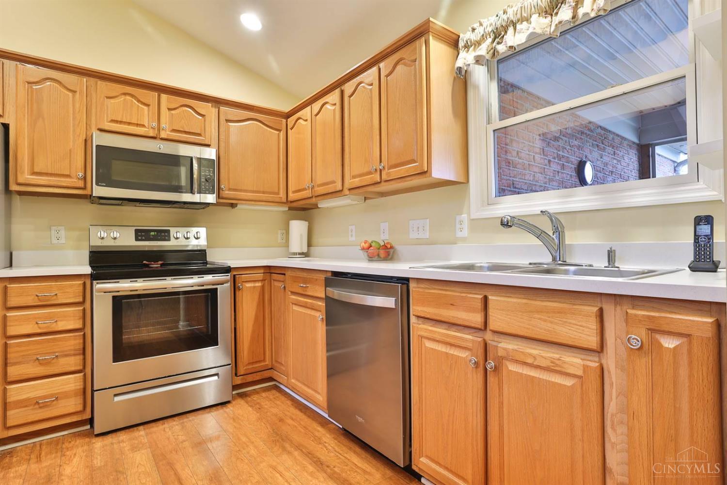5671 Samver Road Cincinnati, OH 45239 - Photo 12 of 43 Gallery Image 12