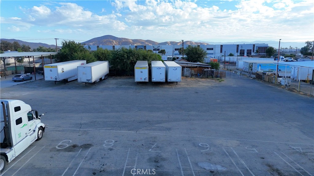 14770 Boyle Avenue Fontana, CA 92337 - Photo 11 of 26 a view of city and patio