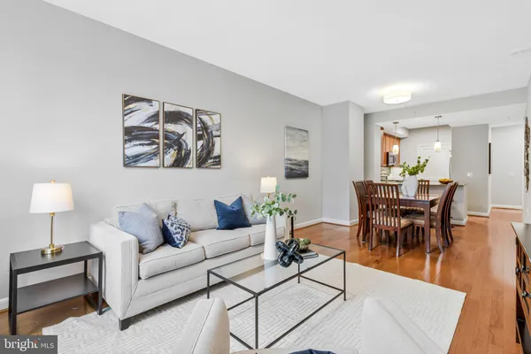 $465,000 | 400 Massachusetts Avenue Northwest, Unit 803, Washington, DC 20001