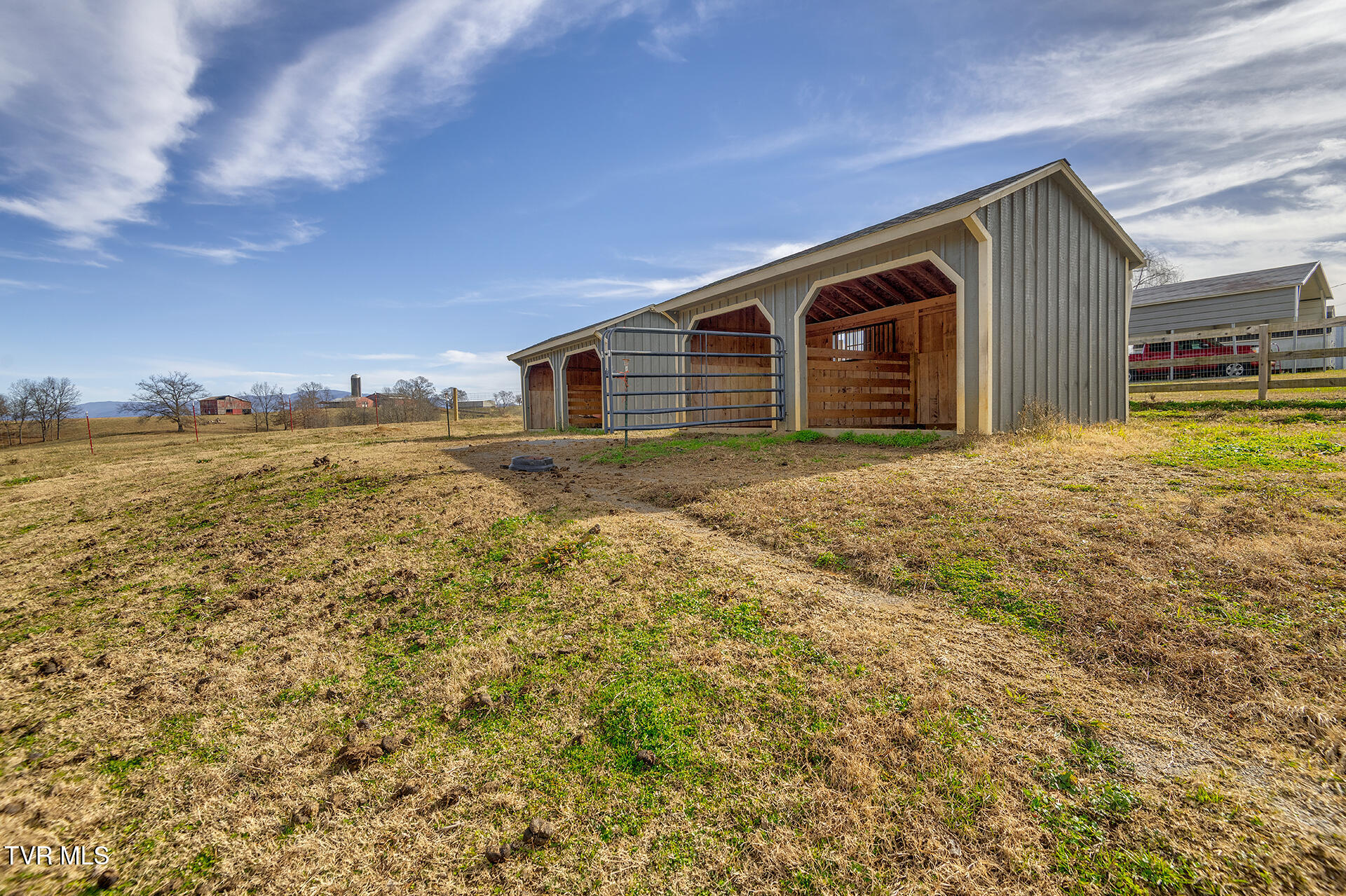 4120 West Allens Bridge Road Greeneville, TN 37743 - Photo 28 of 47 Equipment Shed/Horse Barn