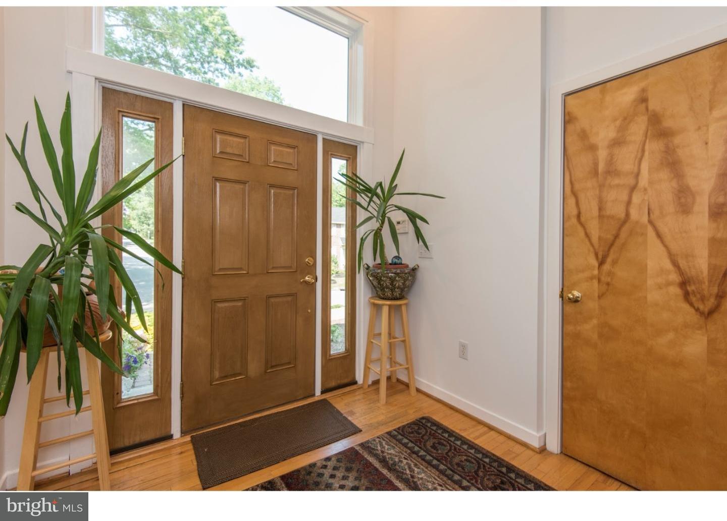 54 Academy Road Bala Cynwyd, PA 19004 - Photo 3 of 24 Foyer