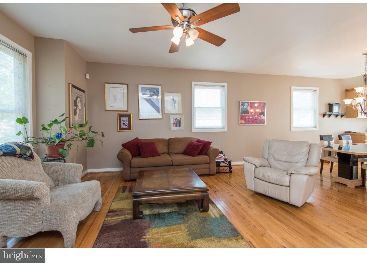 54 Academy Road Bala Cynwyd, PA 19004 - Photo 5 of 24 Living Room