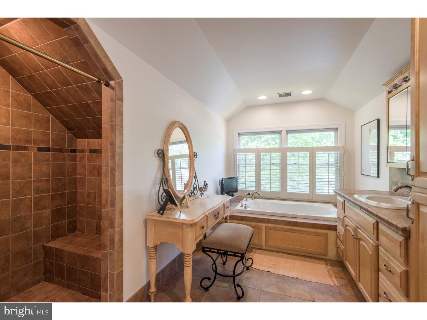 54 Academy Road Bala Cynwyd, PA 19004 - Photo 9 of 24 Bathroom