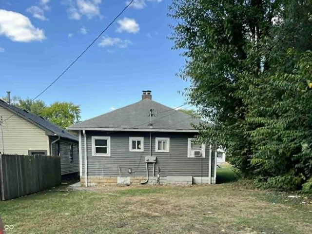 $750 | 3609 East Vermont Street, Indianapolis, IN 46201