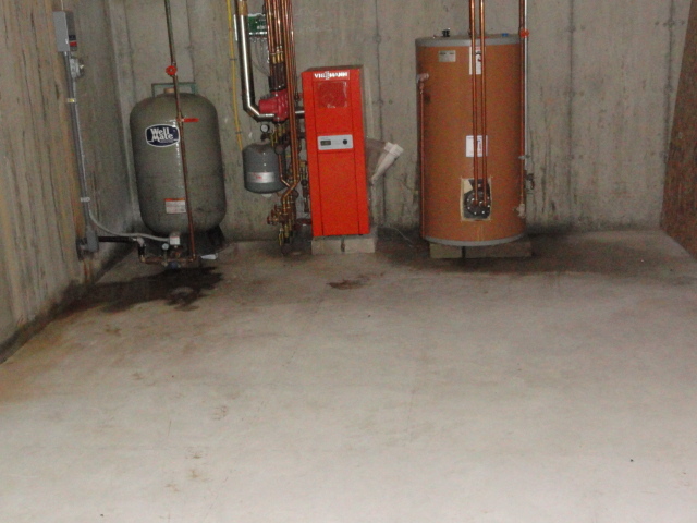 721 Salisbury Road Sheffield, MA 01257 - Photo 11 of 14 Utility Room