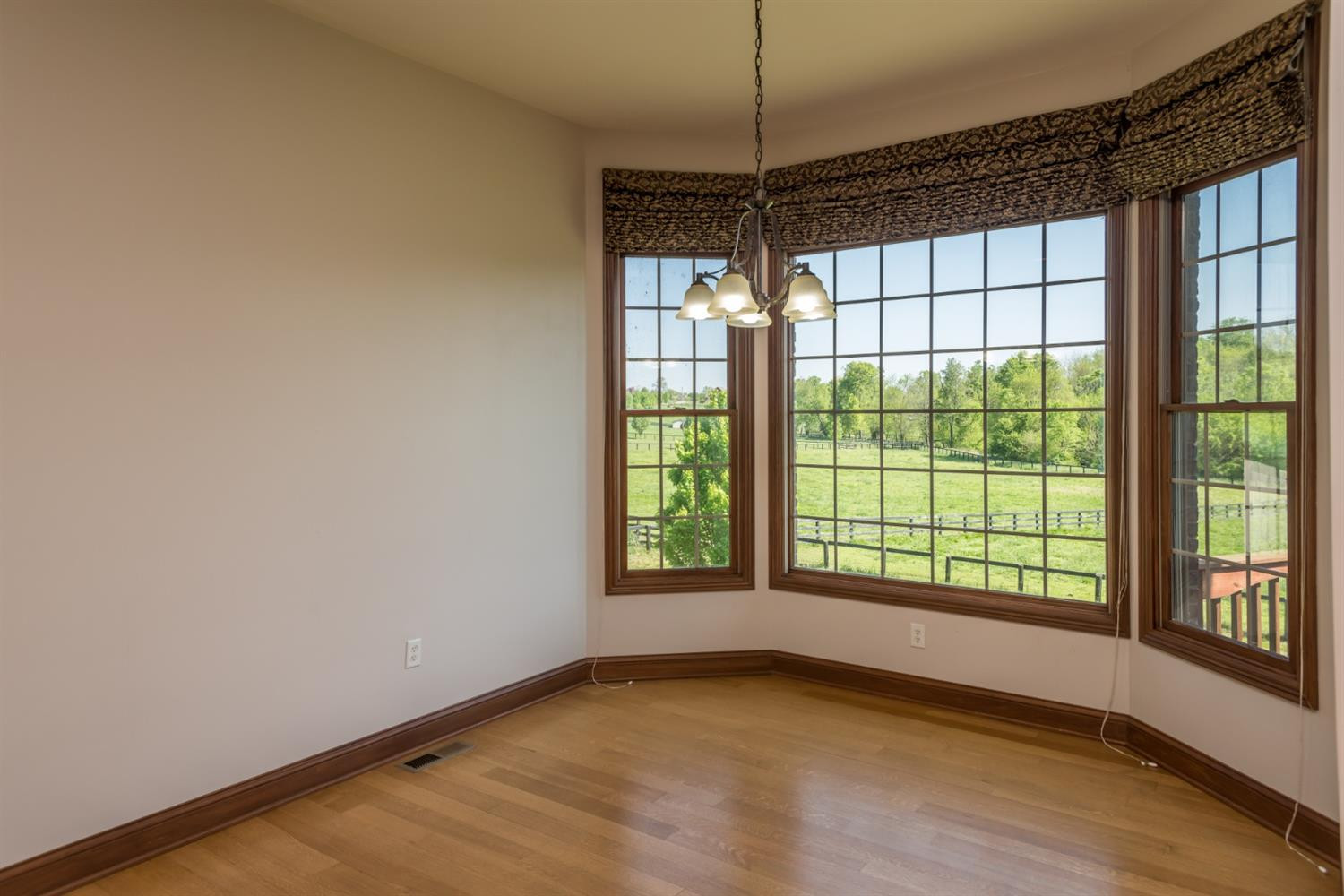 1660 Fishers Mill Road Midway, KY 40347 - Photo 13 of 62 Photo 13