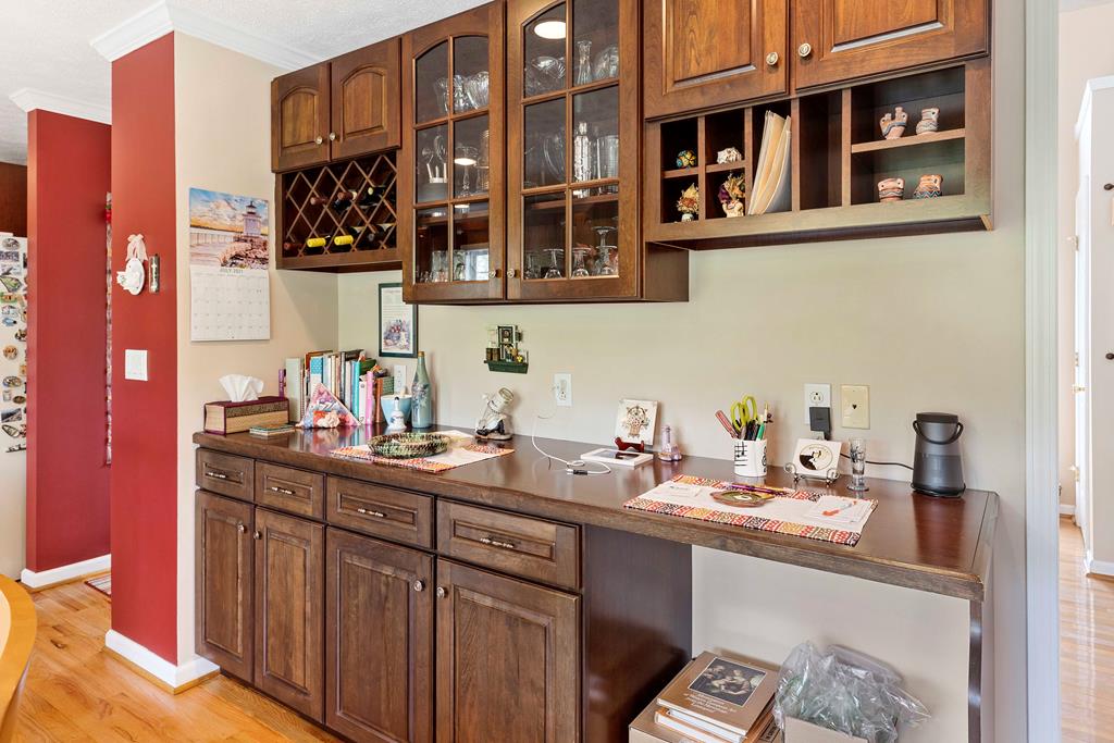 306 Meadow Ridge Radford, VA 24141 - Photo 17 of 71 Gallery Image 17