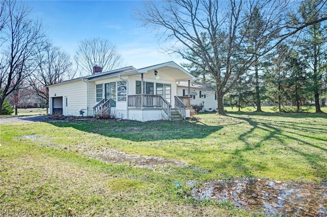 6452 Carsten Road Medina, OH 44256 - Photo 33 of 41 Side of House