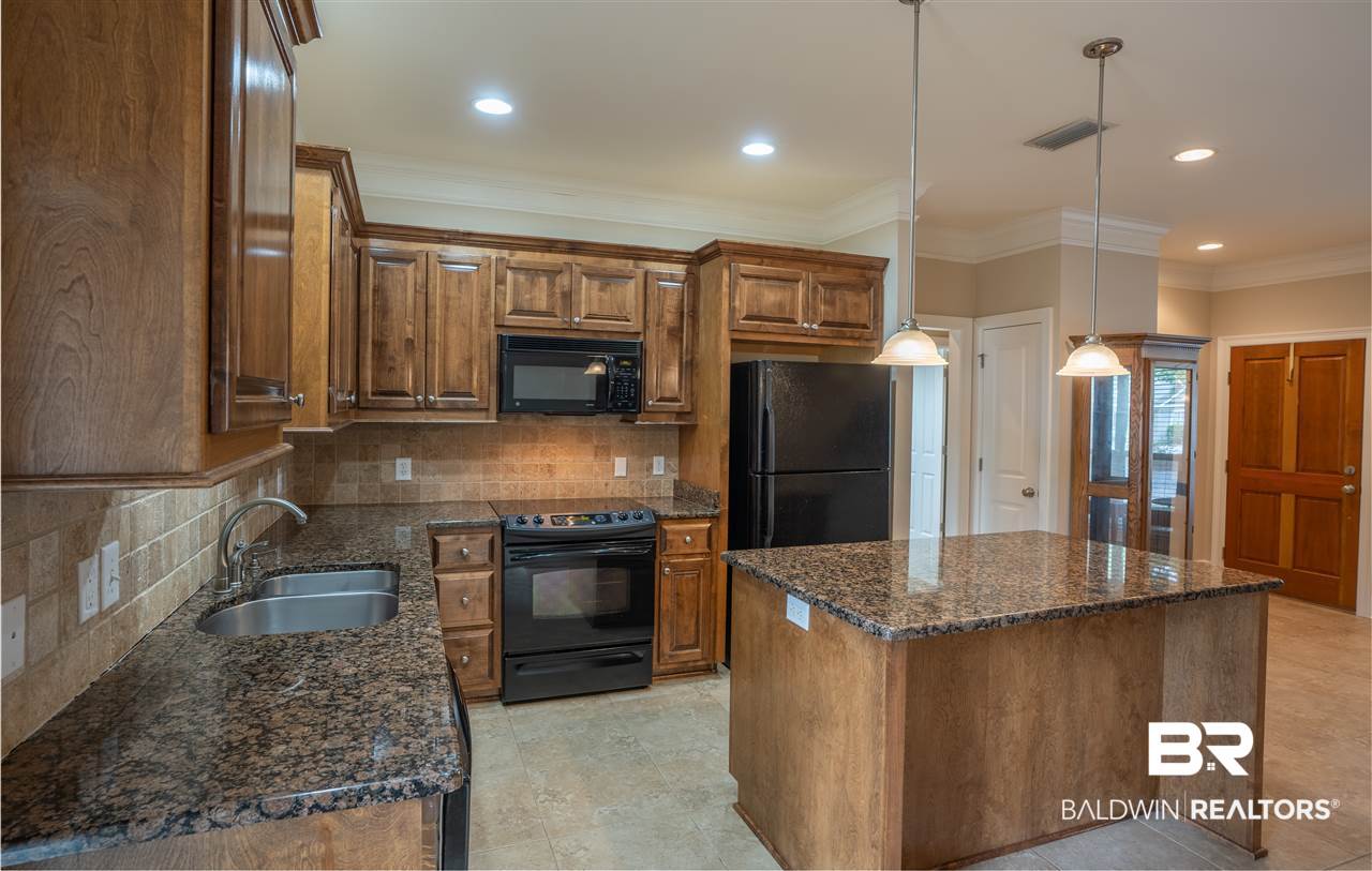 9916 Windmill Road, Unit 12 Fairhope, AL 36532 - Photo 9 of 17