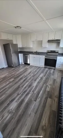 $2,525 | 133 Mendon Street, Unit B, Uxbridge, MA 01569