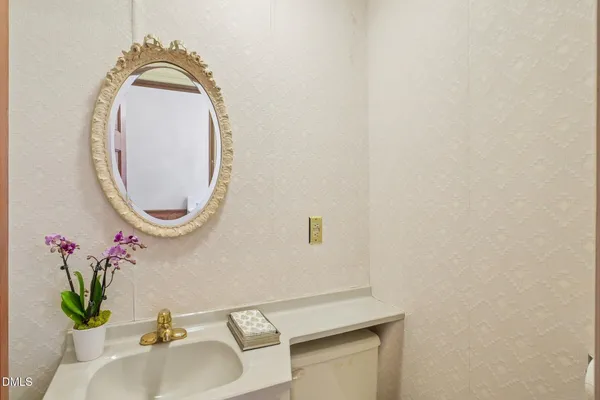 $750,000 | 11741 Nc Highway, Reidsville, NC 27320