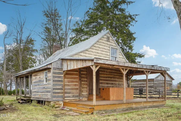 $750,000 | 11741 Nc Highway, Reidsville, NC 27320