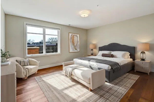 $1,200,000 | 4441 Wolf Road, Unit 206, Western Springs, IL 60558