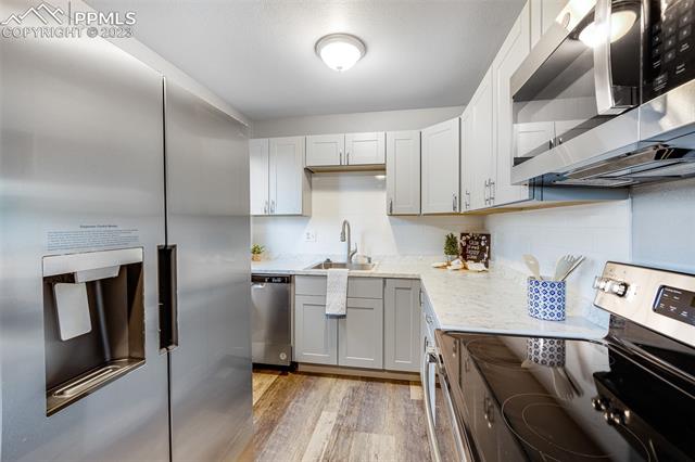 1727 Ascot Road Colorado Springs, CO 80906 - Photo 9 of 30 Gallery Image 9