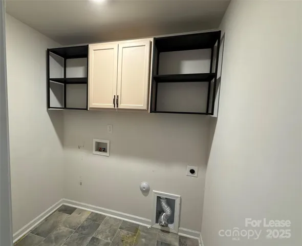 $2,800 | 147 North Ranney Way, Mooresville, NC 28117