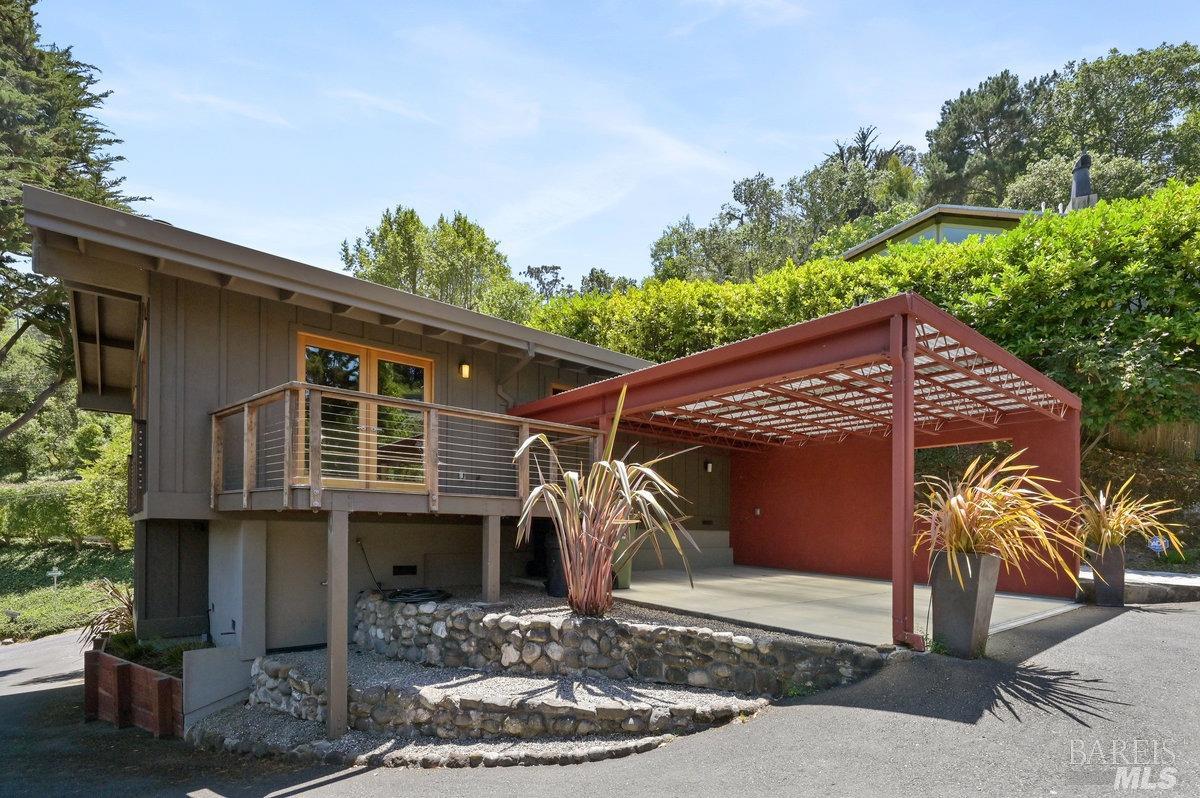 216 Reed Street Mill Valley, CA 94941 - Photo 16 of 17 a front view of a house with garden