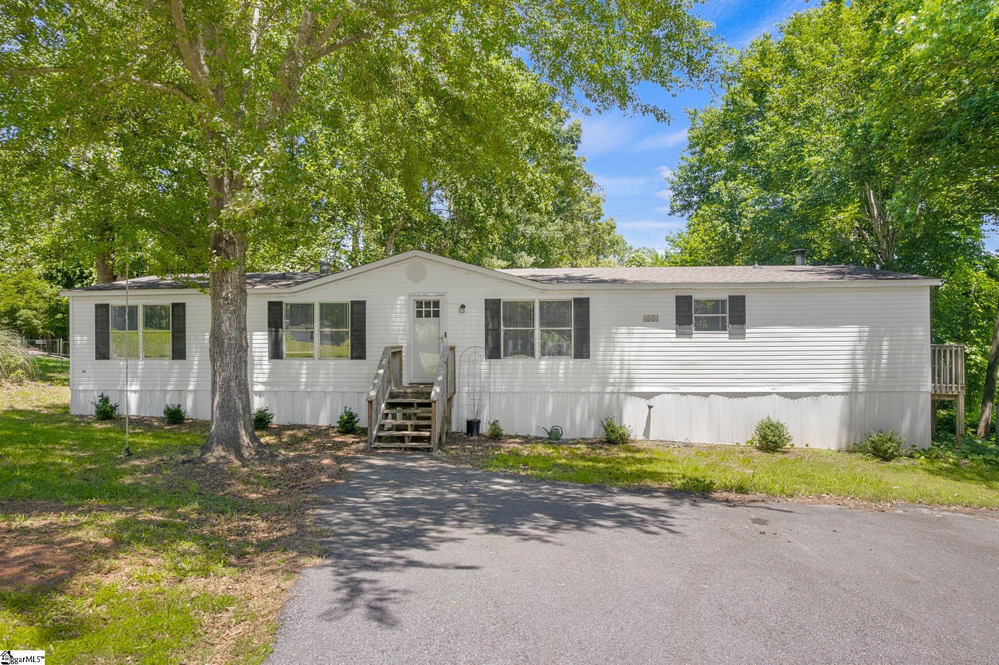 313 West Bagwell Road Liberty, SC 29657 - Photo 2 of 37