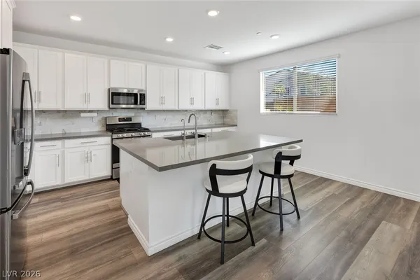 $560,000 | 820 Nova Heights Street, Henderson, NV 89011